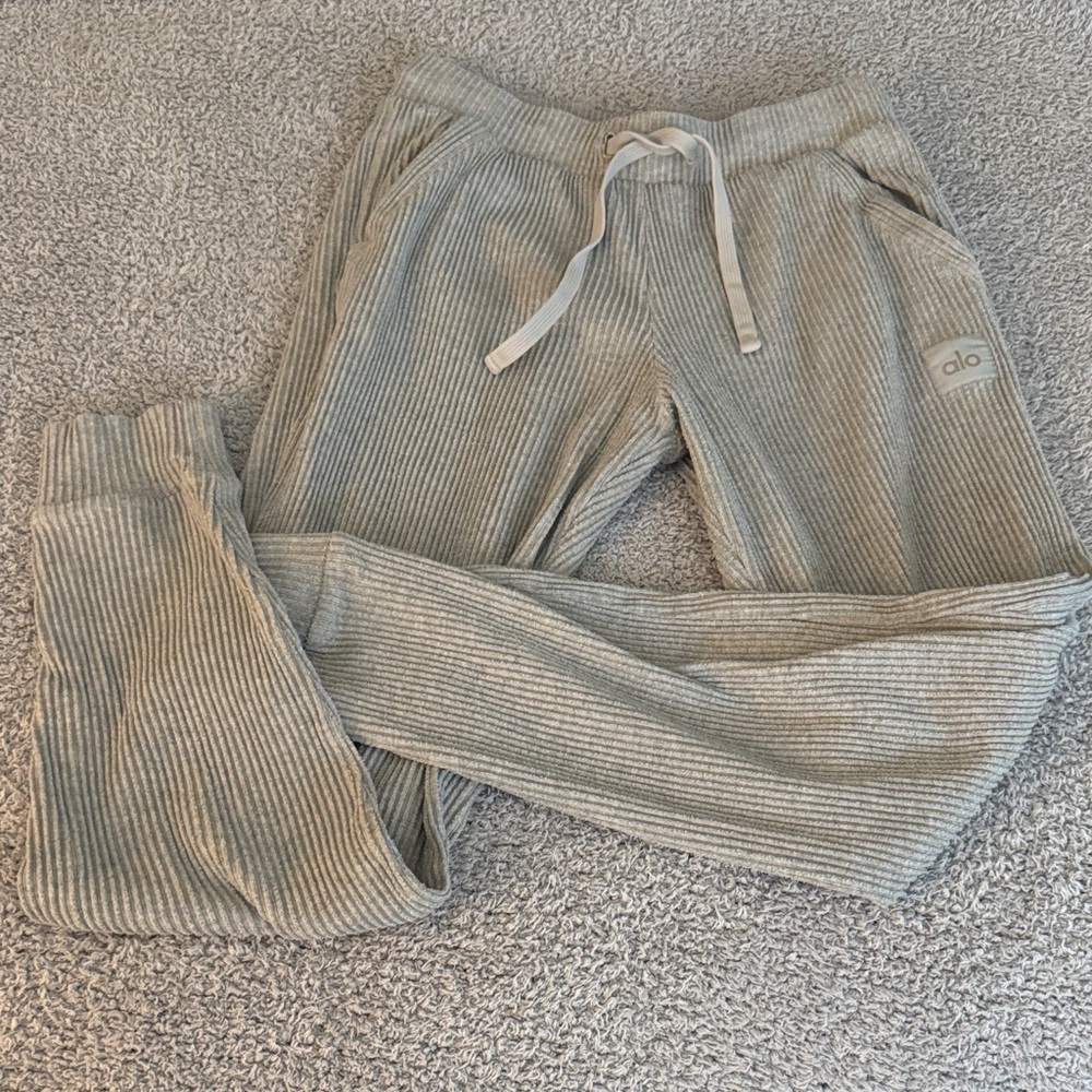 ALO ribbed joggers